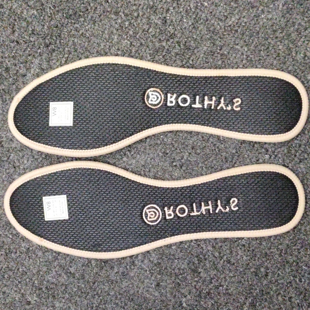 Rothys Ecru Round Toe Ballet Flats - Picture 11 of 13